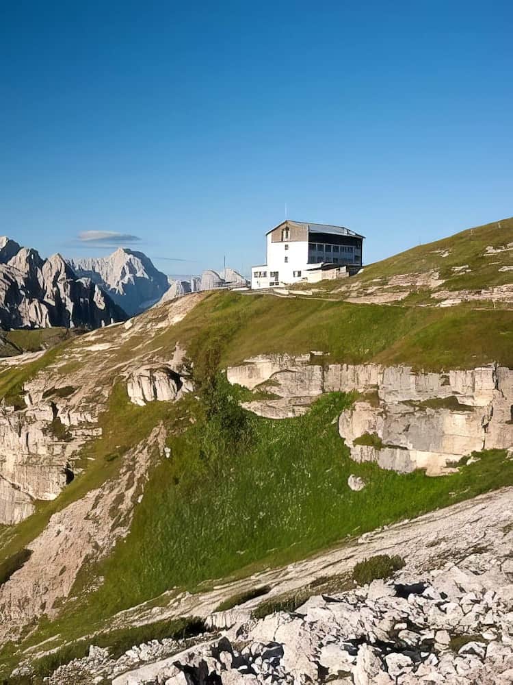 Contatti - Rifugio Auronzo - Tre Cime di Lavaredo - Dolomiti - ©Alessandro Sogne